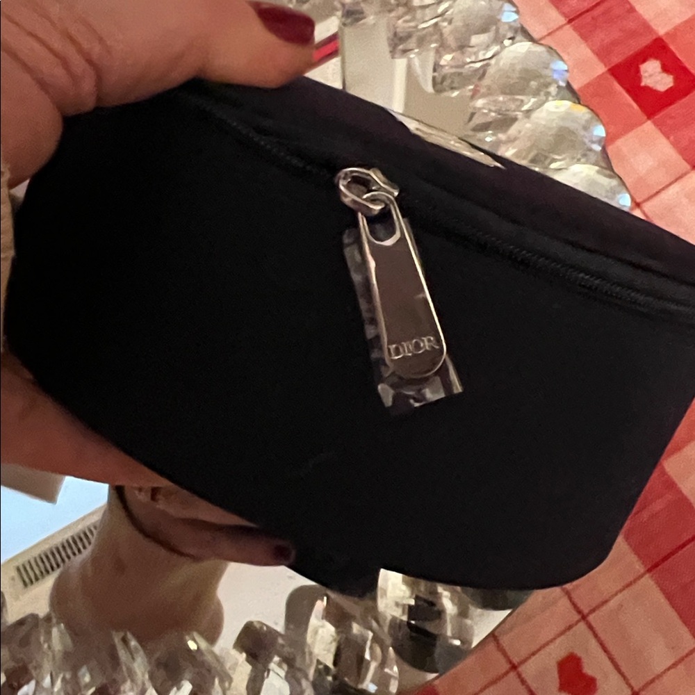 Dior Black Velvet Round Accessory Case with Silver Logo - Picture 4 of 7
